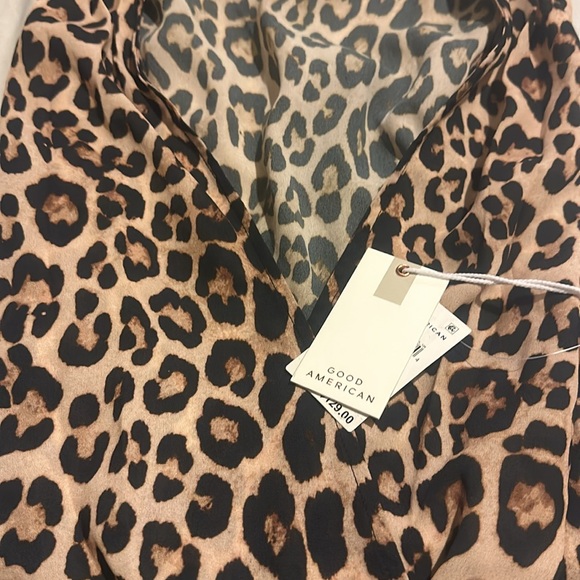 NWT Good American Georgette Wrap Front Bodysuit Good Leopard003 - Picture 13 of 15